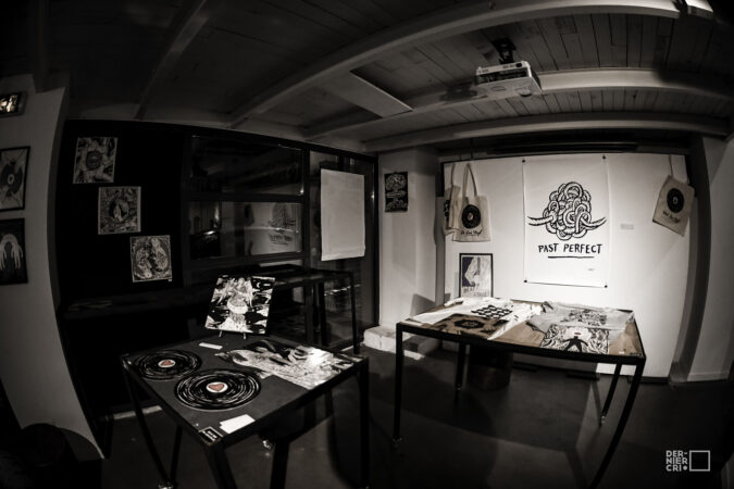 LA FENÊTRE©Luis Pusey